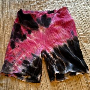 WSLY Tie Dye Ribbed Biker Shorts Size L Pink Black High Waist Stretch
